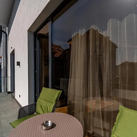 Brand New With Balcony - Center * كَشّا