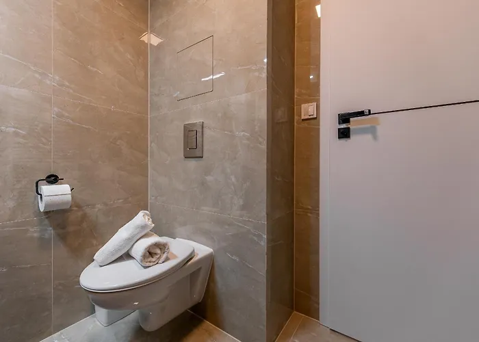 Apartmán Brand New With Balcony - Center *